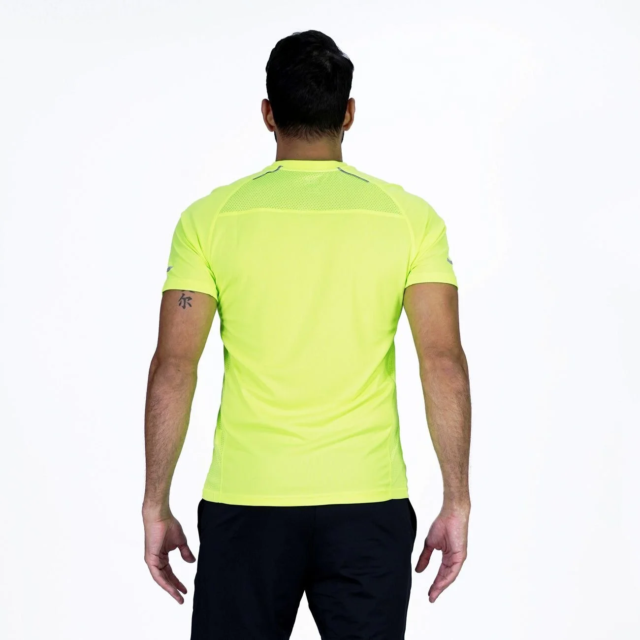 T-shirt Everlast Ligero Transpirable Poliéster vista posterior del t-shirt everlast con detalles reflectivos