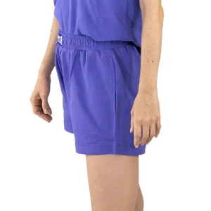 optimizada_4835093 detalle de la costura del short everlast 1910
