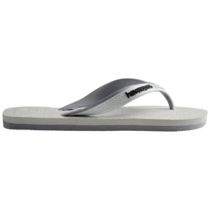 optimizada_4838765 detalle de la suela de las sandalias havaianas dual fc