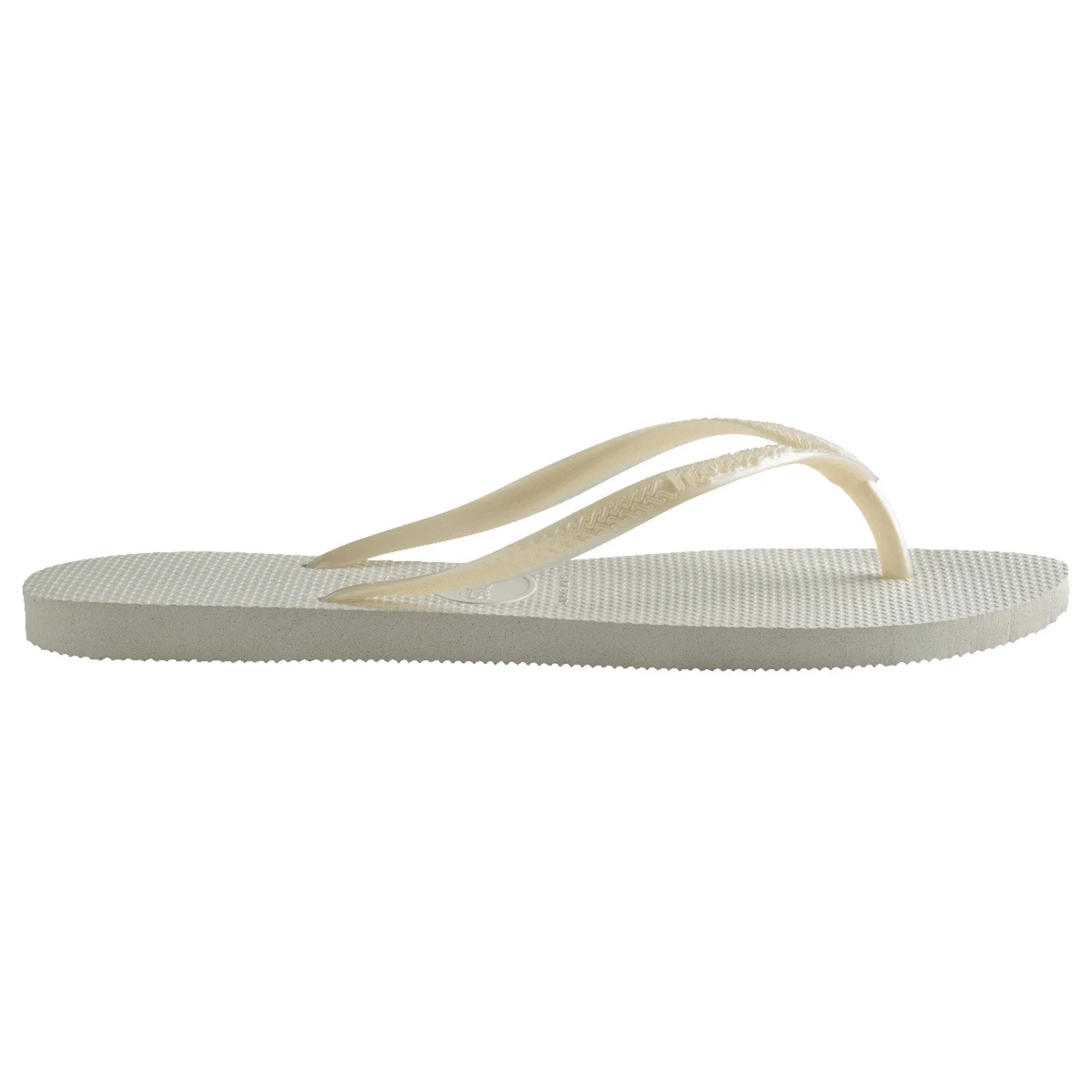 Sandalias Havaianas Slim Fc Modernas Caucho detalle de la suela de las sandalias havaianas slim fc