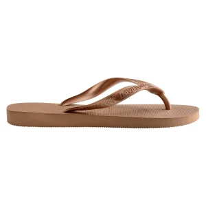 optimizada_4840923 detalle de la suela de las sandalias havaianas top fc