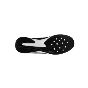 optimizada_4841489 detalle de la suela de la zapatilla de futbol runic zenom