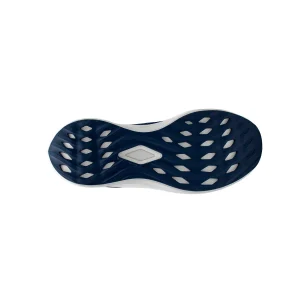optimizada_4842860 detalle de la zapatilla de dama resistente deportiva
