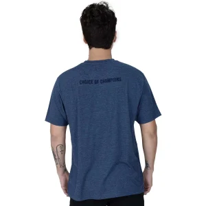 optimizada_4847110 detalle de la costura del t-shirt everlast rise II poliester