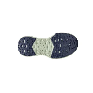 optimizada_4905766 detalles de la zapatilla comodo resistente
