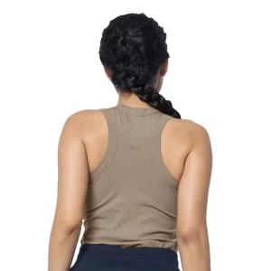 optimizada_4908933 diseño ribbed del tank everlast, detalles visuales