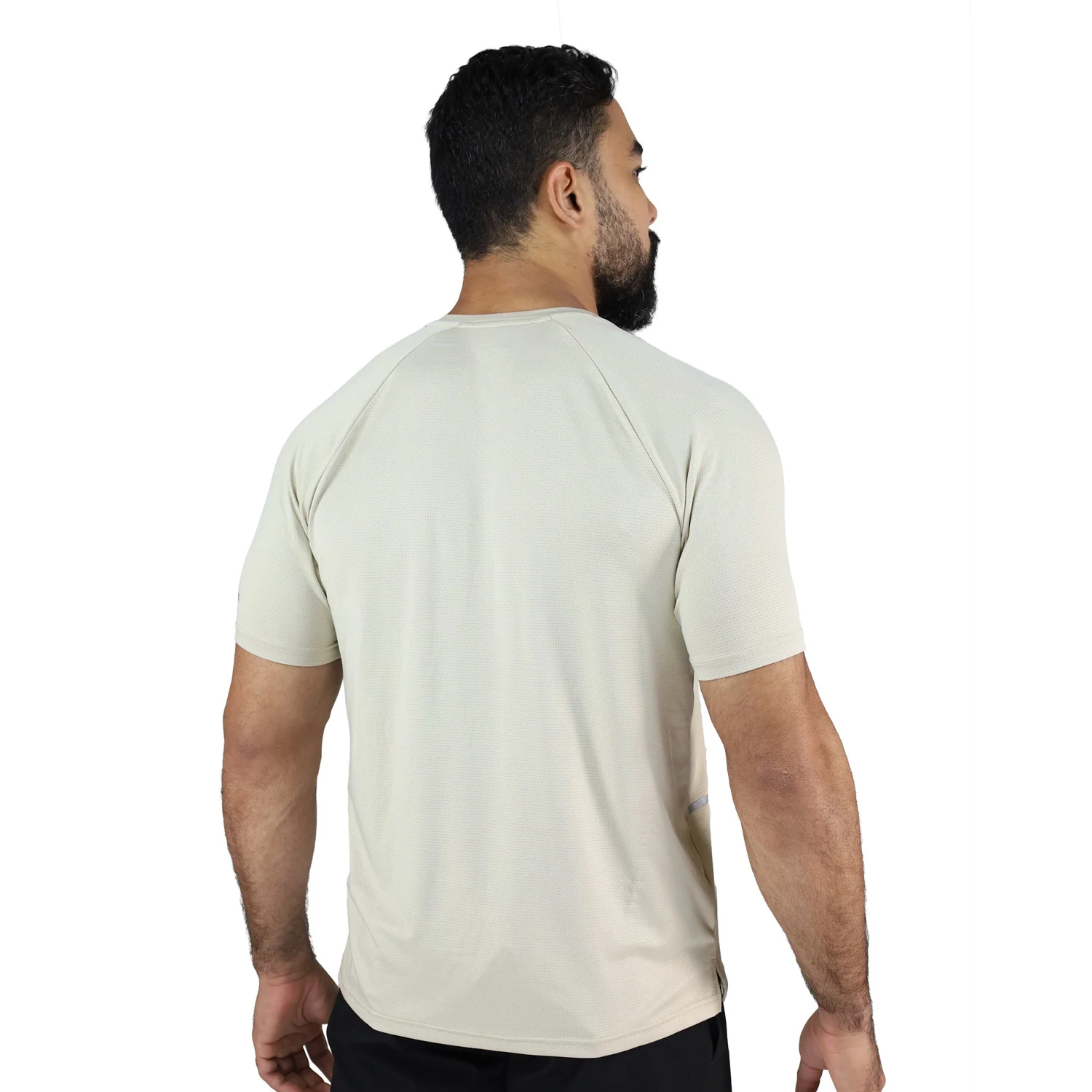 T-shirt Poliester Deportivo Everlast detalle de la tela transpirable del t-shirt poliester deportivo