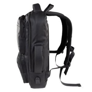 45f037f1e90aa3bb16baecc805a9e29e.jpg detalle de bolsillo del backpack journey everlast resistente