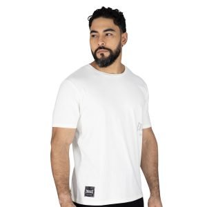 431cfb6c0750fab08423fddbebea9b34.jpg detalle de la tela transpirable del tshirt everlast mcmx II